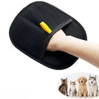 Pet grooming glove for dogs and cats