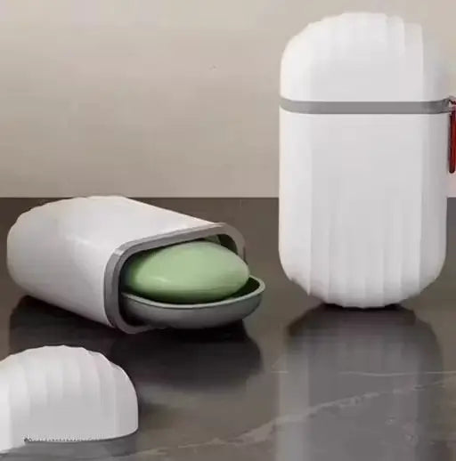 Portable travel soap case with leakproof lid